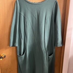 Boden Woman’s Structured Shift Dress